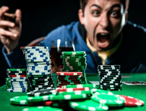 8 مورد از اشتباهات در بازی پوکر که باید آن ها بشناسید