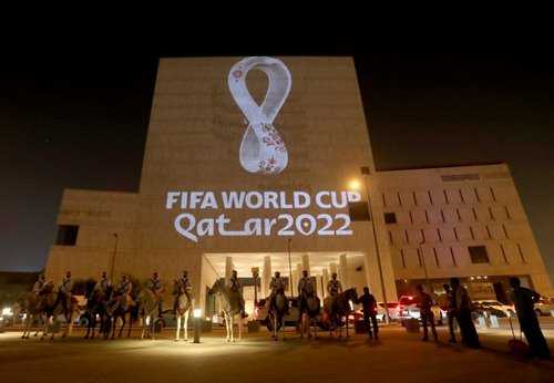 آیا ایران از پخش زنده جام جهانی قطر محروم می‌ شود؟